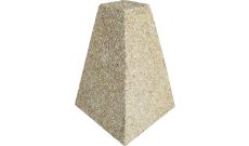 Borne pyramidale